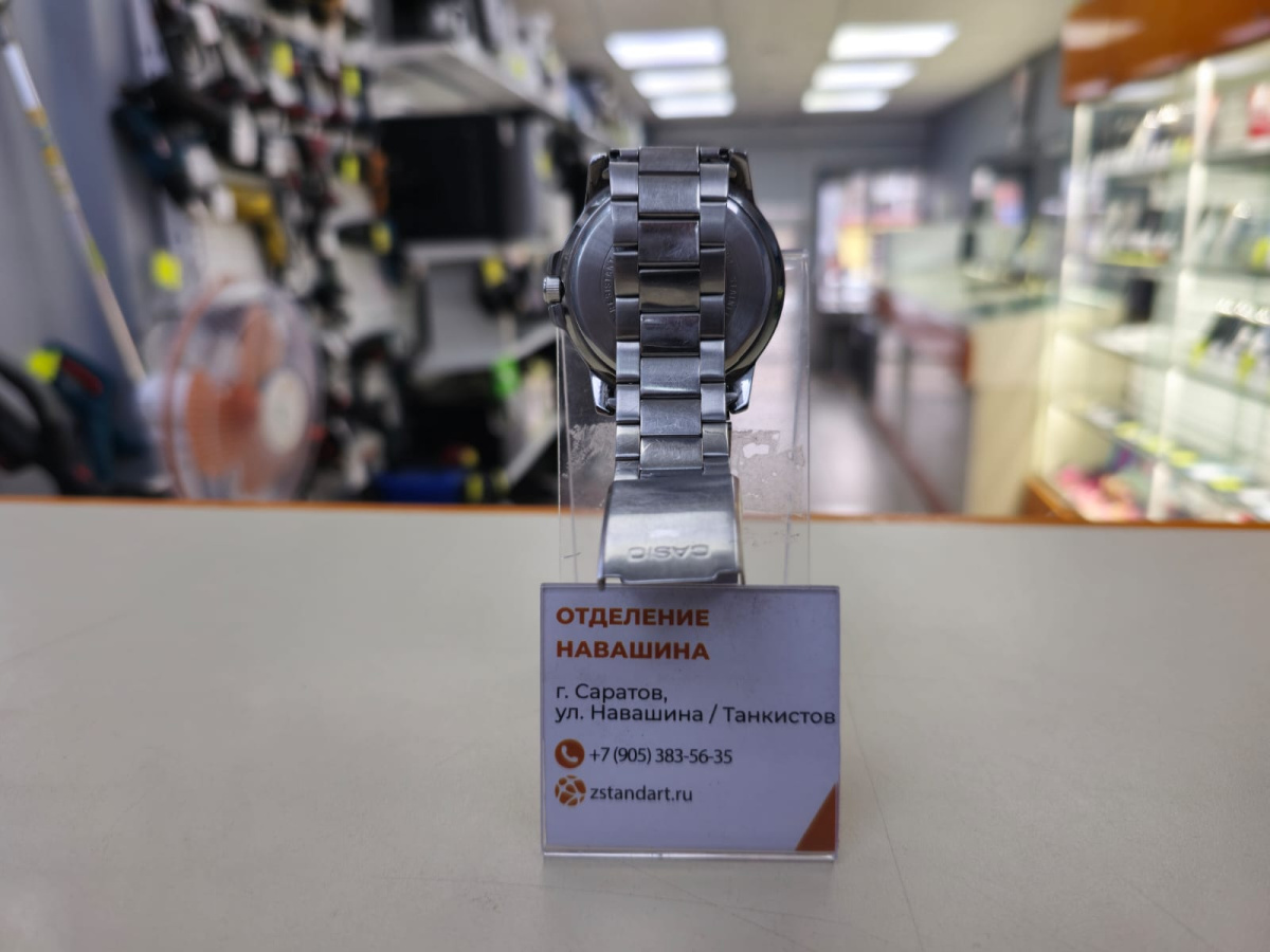 Часы наручные Casio AE-1500WH
