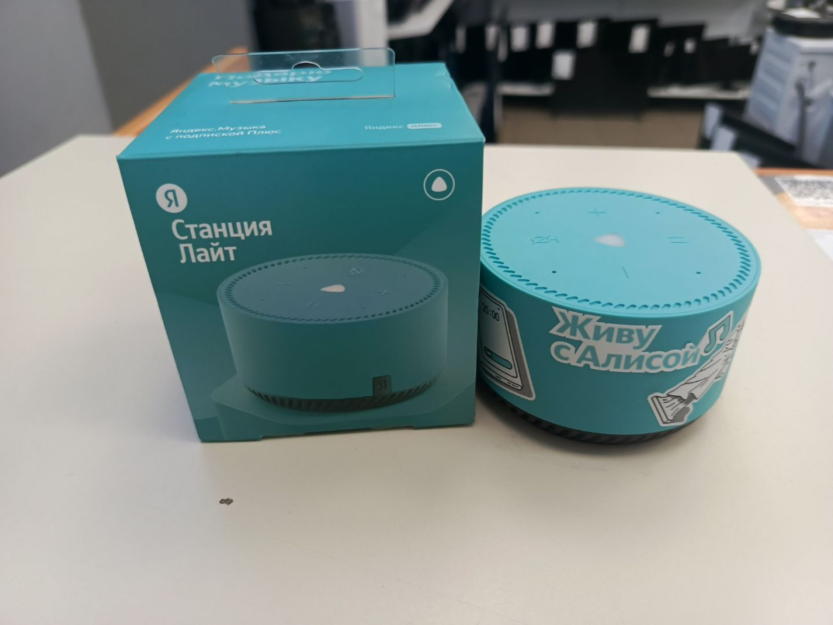 Умная колонка Яндекс Лайт