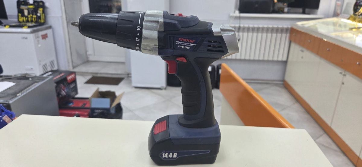 Шуруповерт Кратон 14.4