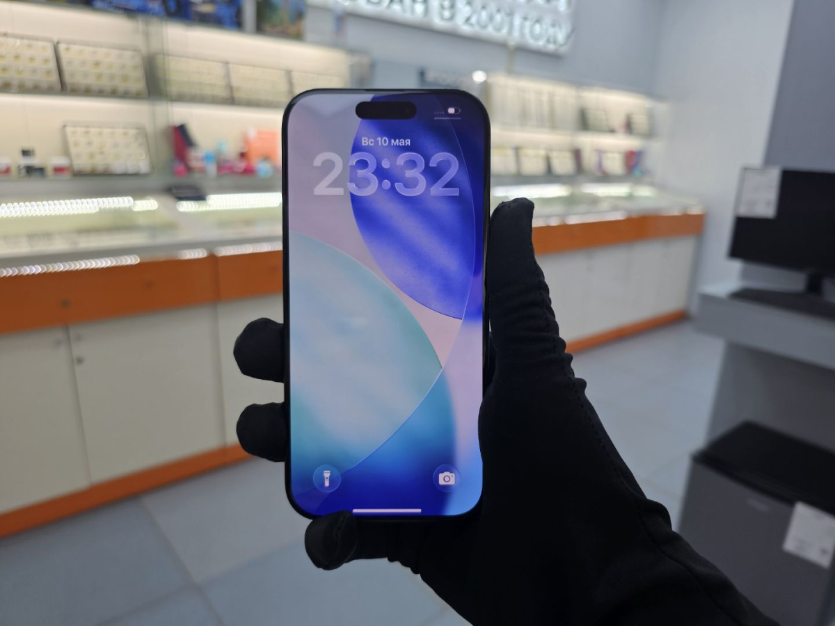 Смартфон Apple Iphone 16 Pro 128Gb