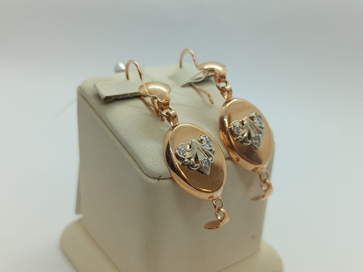 2702 СЕРЬГИ ПЕТЕЛЬКА с камнями (Au 585)