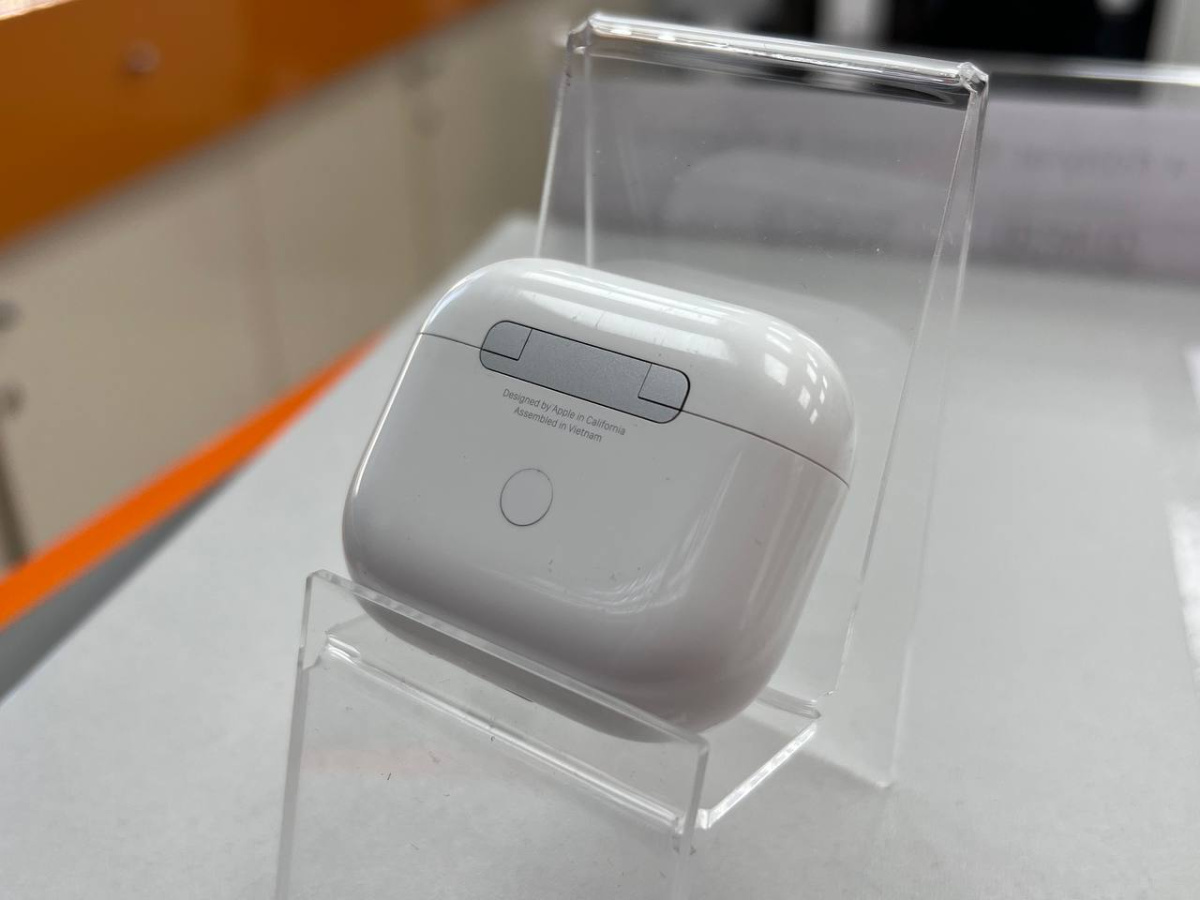 Наушники беспроводные Apple AirPods 4 с ANC