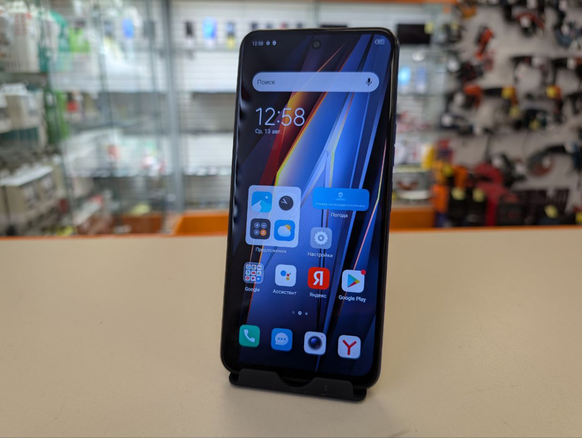 Смартфон Tecno Pova 4 8/128