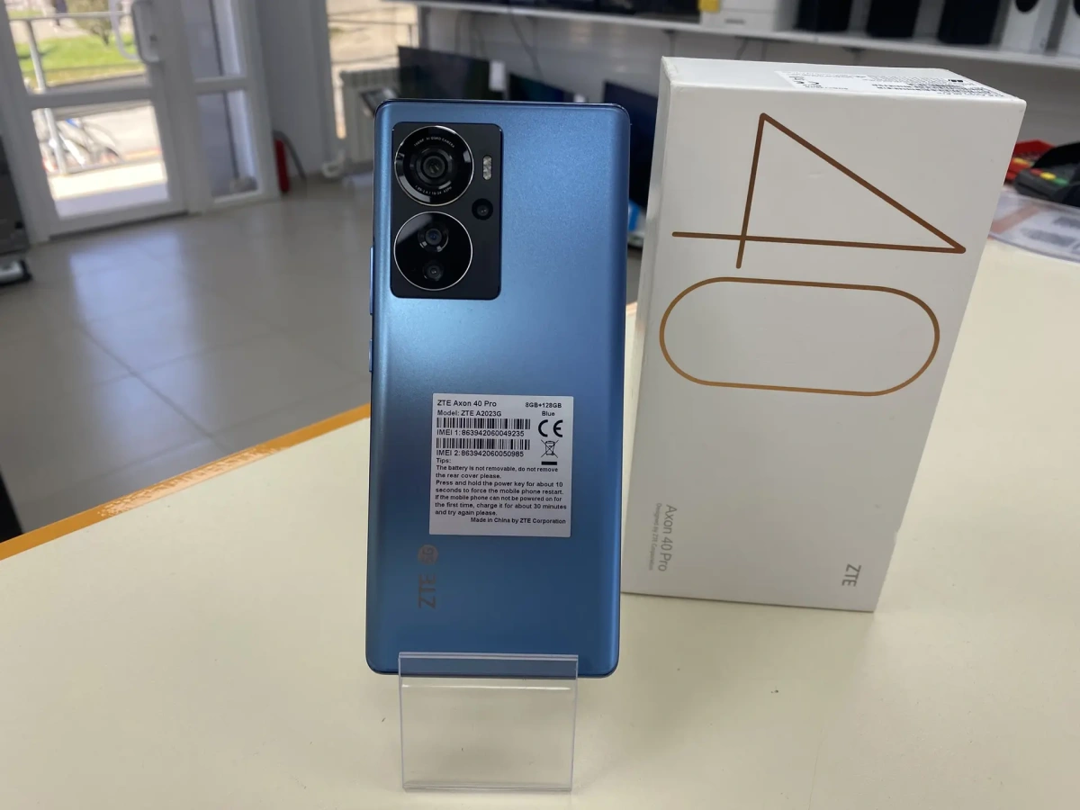 Смартфон ZTE AXON 40 PRO 8/128