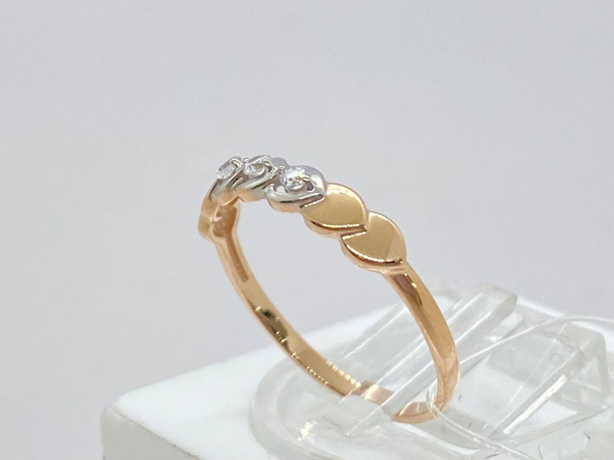 КОЛЬЦО С КАМНЯМИ (Au 585)