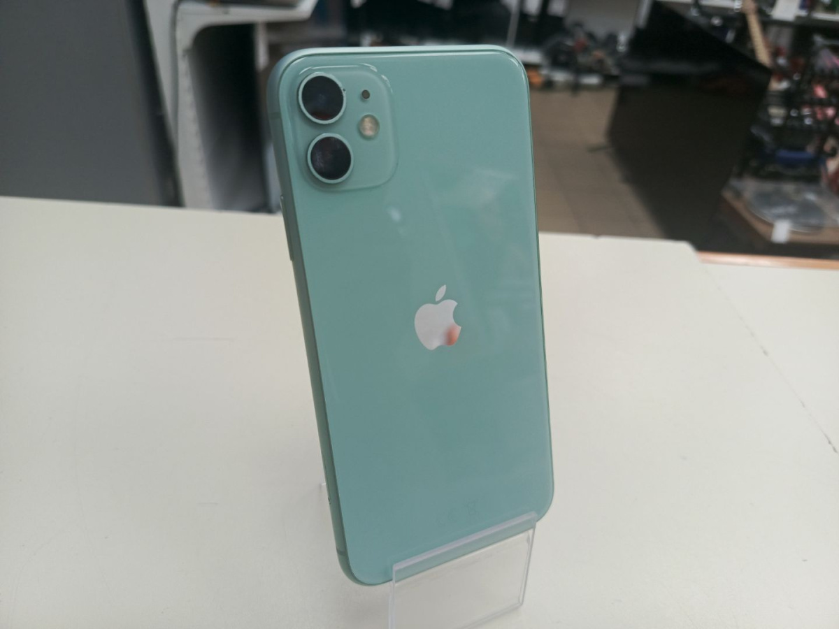 Смартфон Apple iPhone 11 128Gb