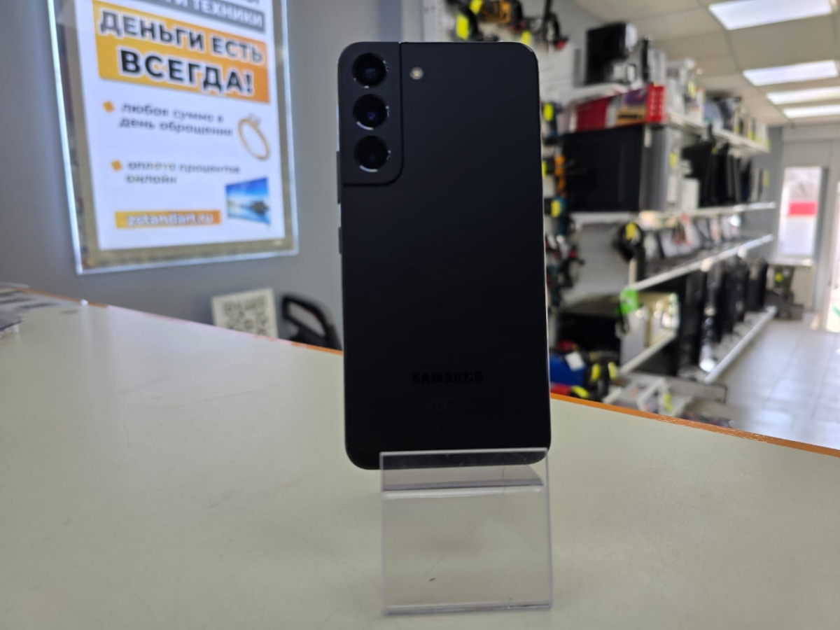 Смартфон Samsung Galaxy S22 8/128