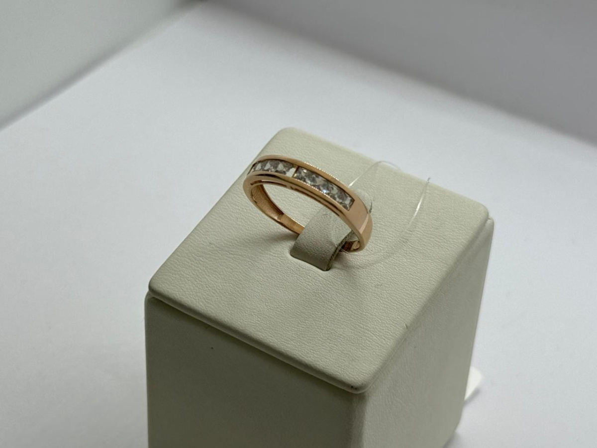 КОЛЬЦО С КАМНЯМИ (Au 585)