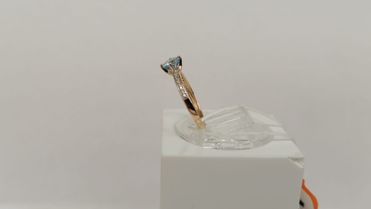 КОЛЬЦО С КАМНЯМИ (Au 585)