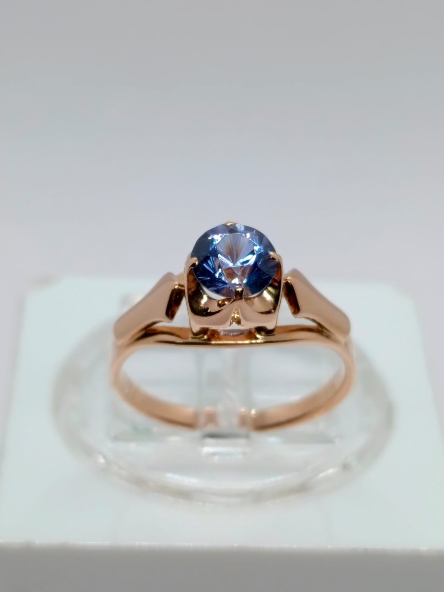 КОЛКМ583 КОЛЬЦО С КАМНЕМ (Au 583)