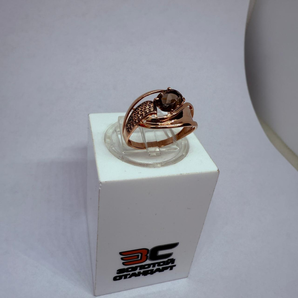 КОЛКМИ585 КОЛЬЦО С КАМНЯМИ (Au 585)