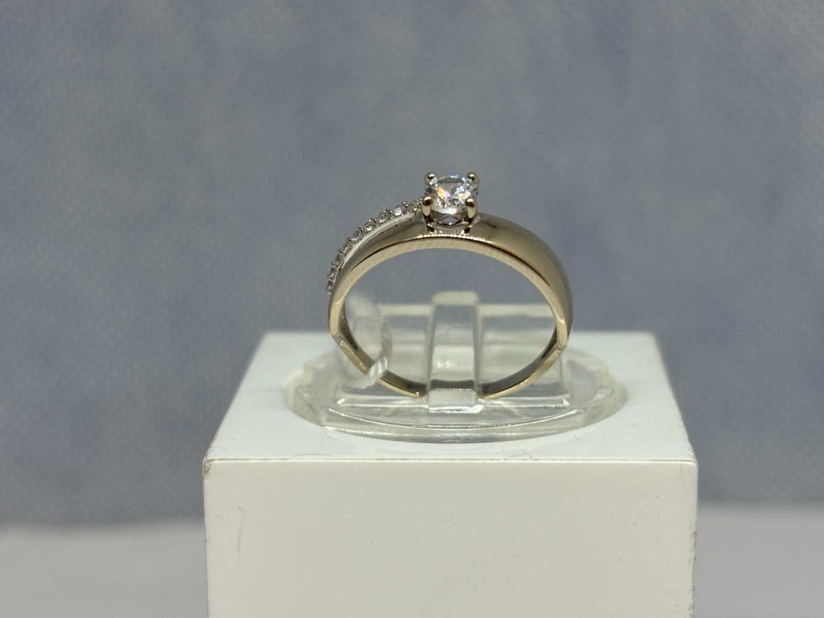 КОЛКМИ585 КОЛЬЦО С КАМНЯМИ (Au 585)