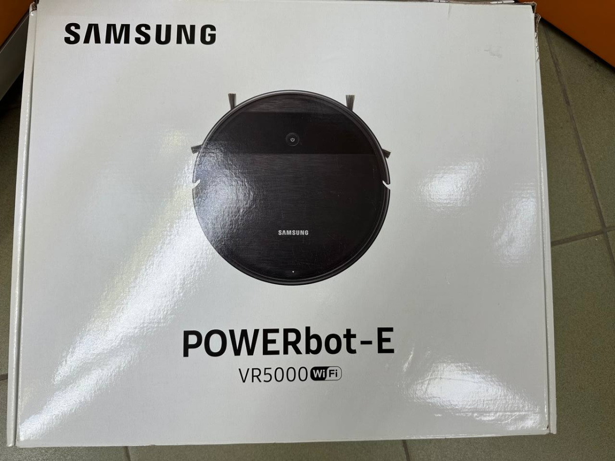 Пылесос Samsung Powerbot-e VR5000