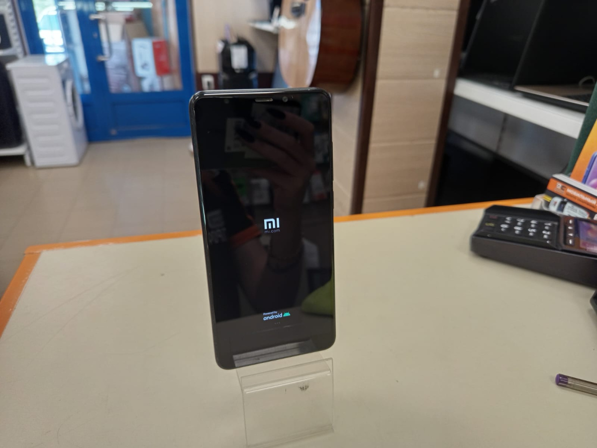 Смартфон Xiaomi Redmi 5 3/32