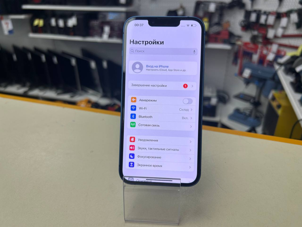 Смартфон Apple iPhone 13 128Gb