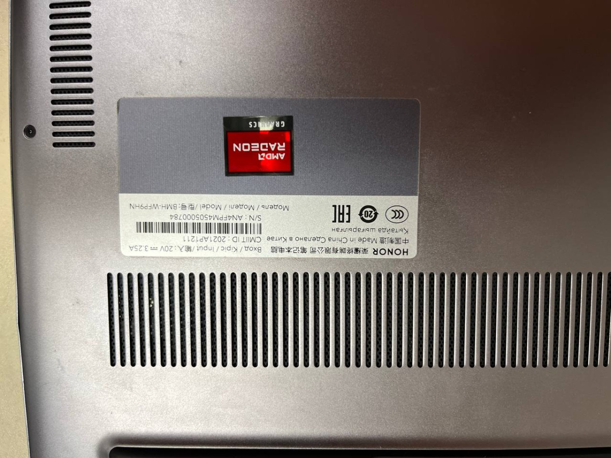 Ноутбук Honor Magikbook 15; Ryzen 7 5700U, Radeon Graphics, 16 Гб, 500 Гб, Нет