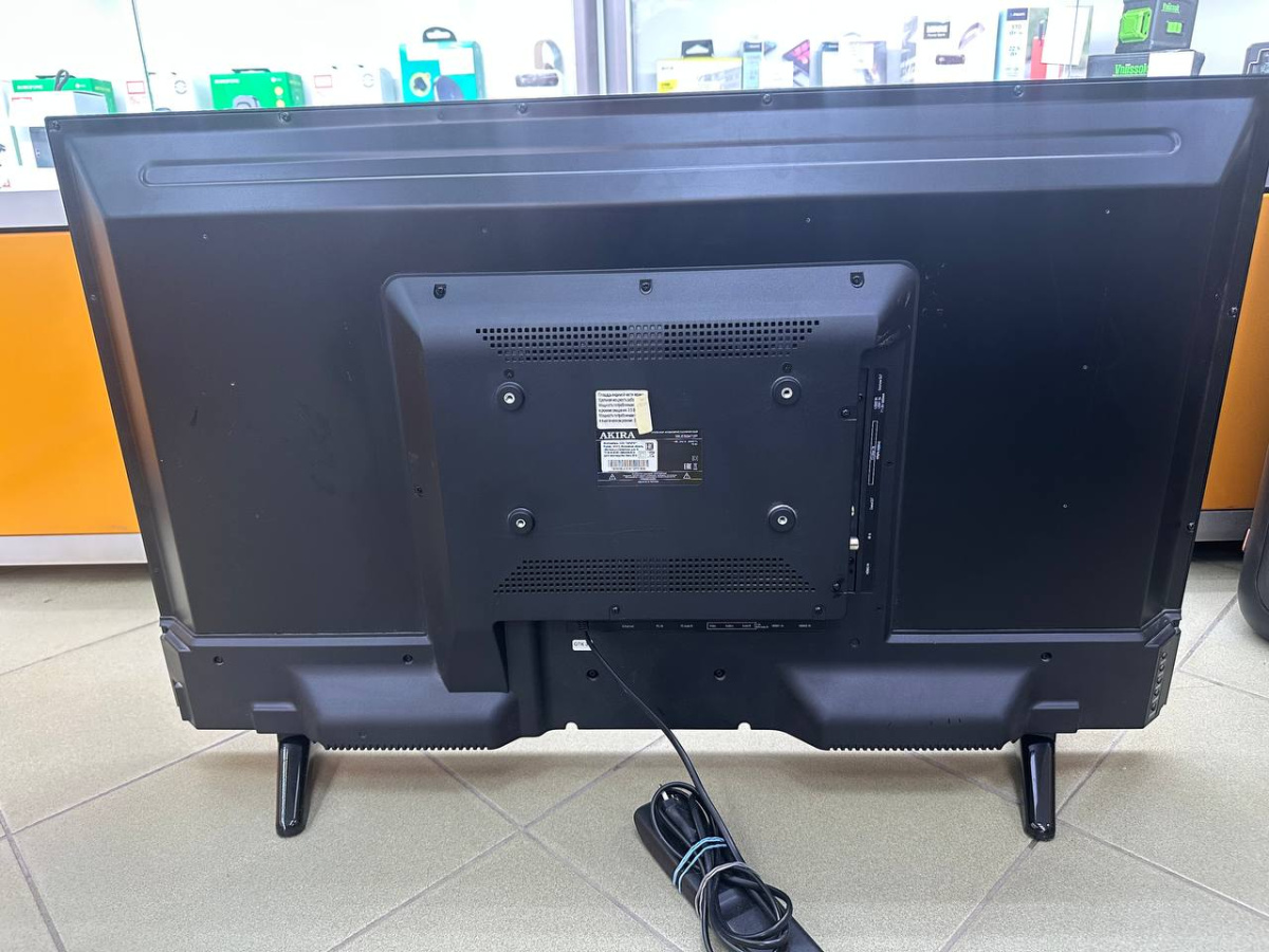 LED Телевизор Akira 39LES04T2P