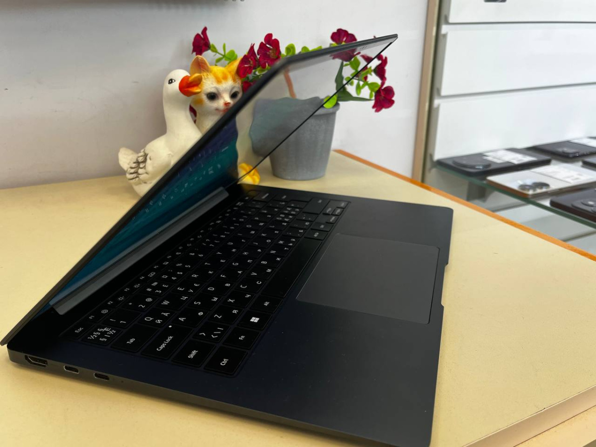 Ноутбук Samsung Galaxy Book Pro 3 Oled; I5-1340P, Intel iris XE Graphics, 16 Гб, 512 GB, Нет