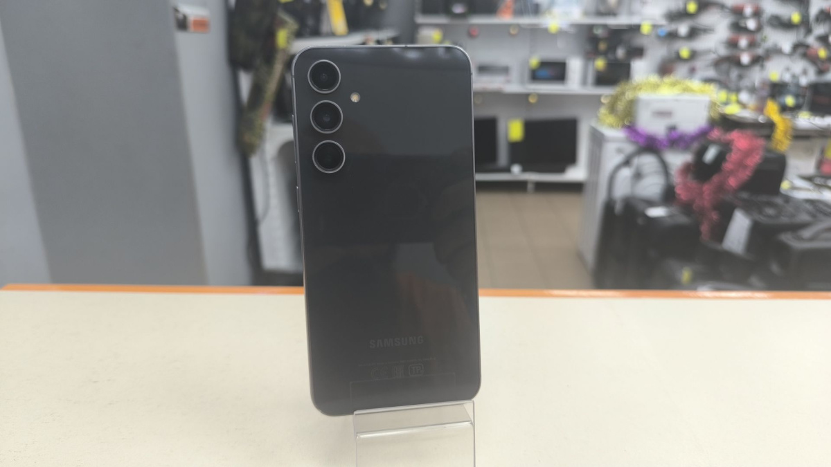 Смартфон Samsung Galaxy S23 FE 8/256