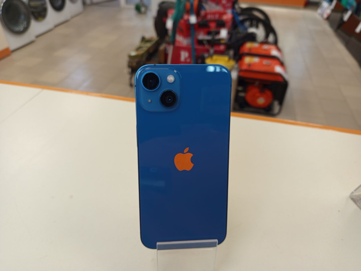 Смартфон Apple iPhone 13 128Gb