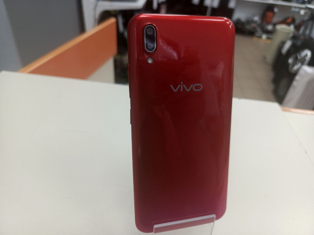 Смартфон Vivo Y93 6/128 (1815)