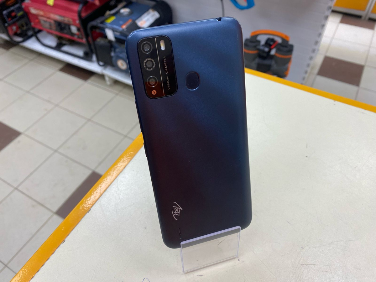 Смартфон Itel Vision 1 Pro