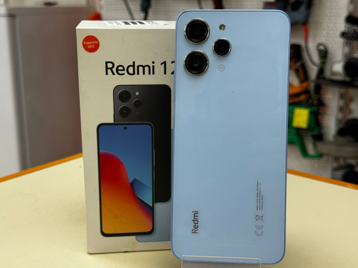 Смартфон Xiaomi Redmi 12 4/128
