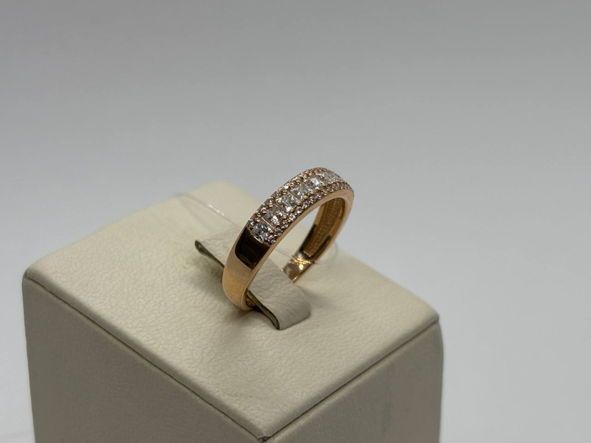 КОЛЬЦО С КАМНЯМИ (Au 585)