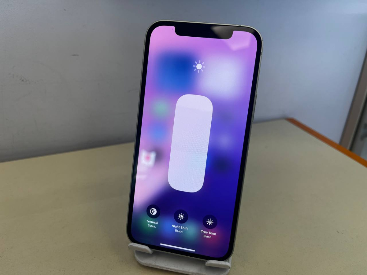 Смартфон Apple iPhone 12 64Gb