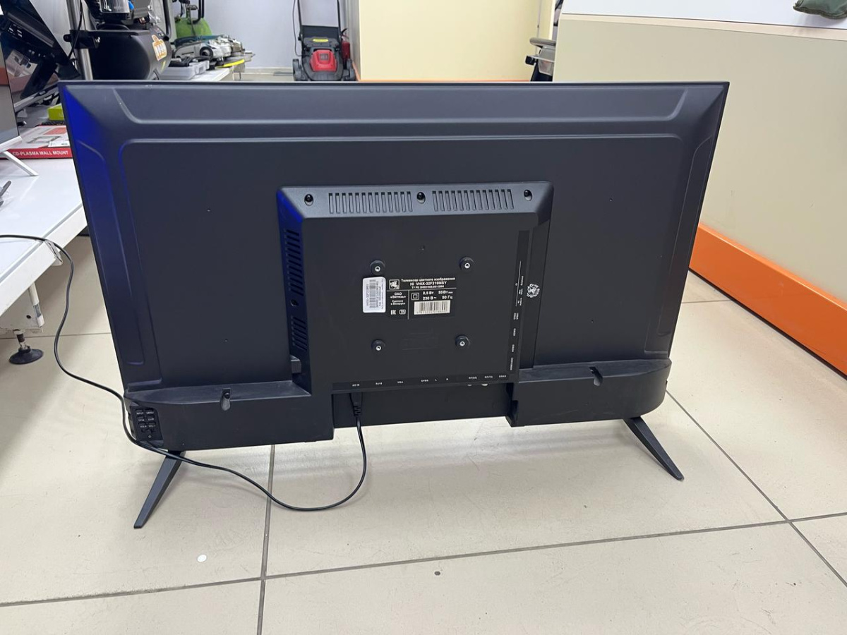 LED Телевизор HI VHIX-32F199MSA