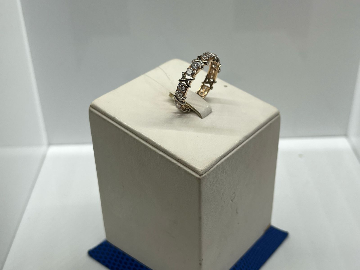 КОЛЬЦО С КАМНЯМИ (Au 585)