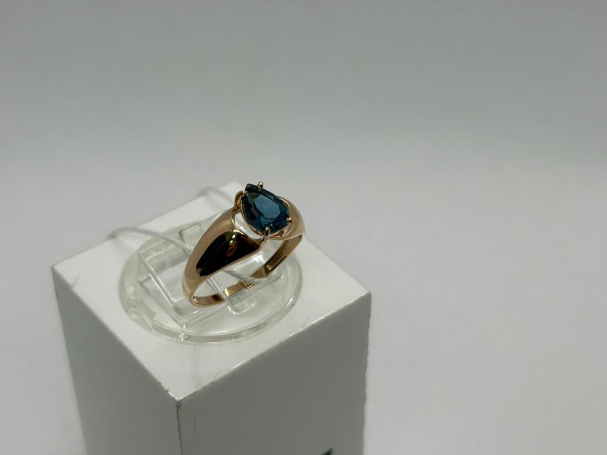 КОЛКМ585 КОЛЬЦО С КАМНЕМ (Au 585)