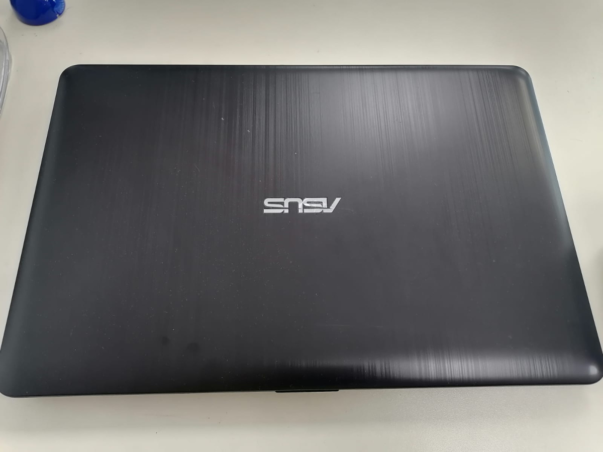 Ноутбук ASUS f540m; Pentium N5000, GeForce MX110, 4 Гб, 250 Гб, Нет