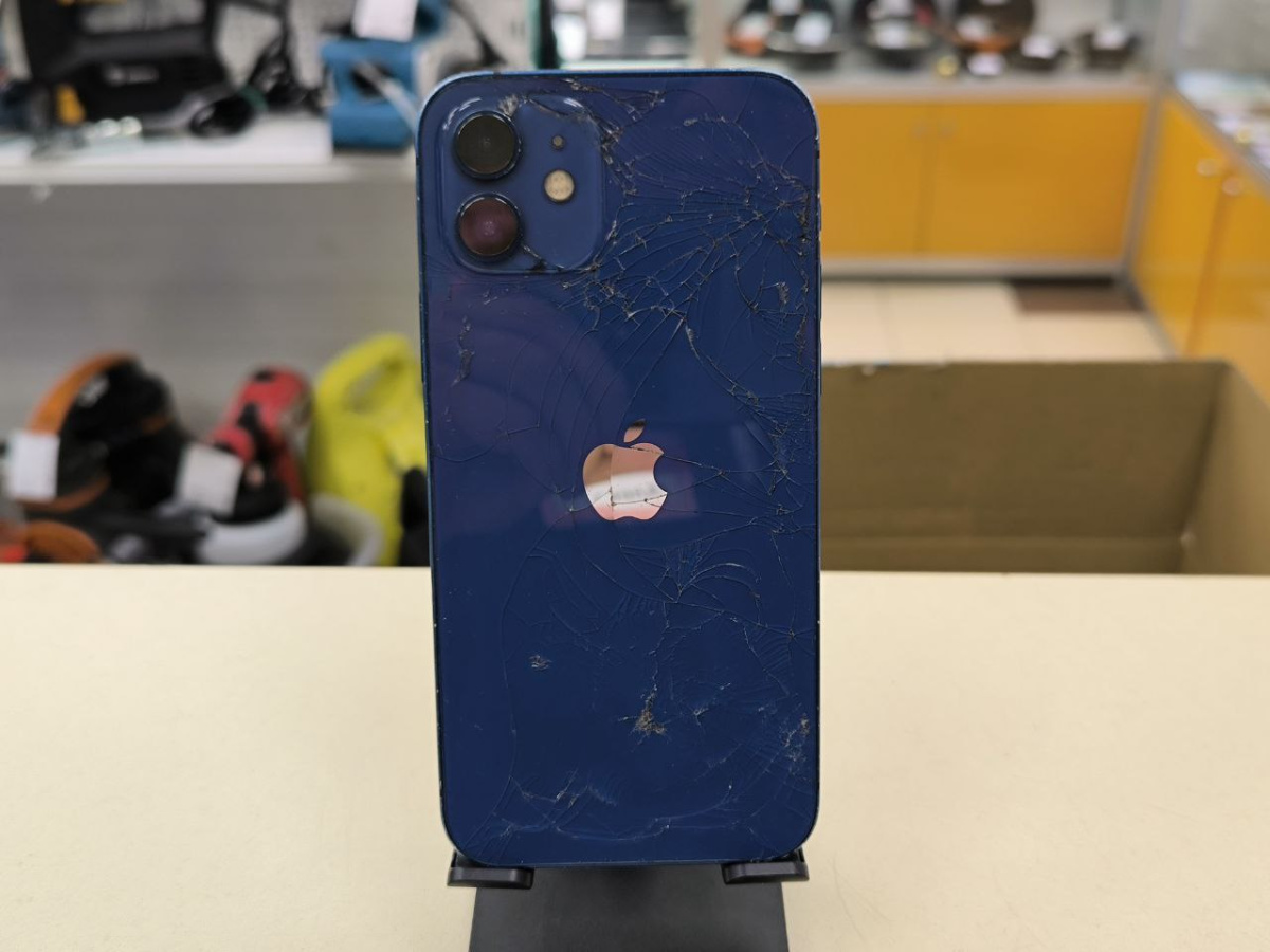 Смартфон Apple iPhone 12 128Gb