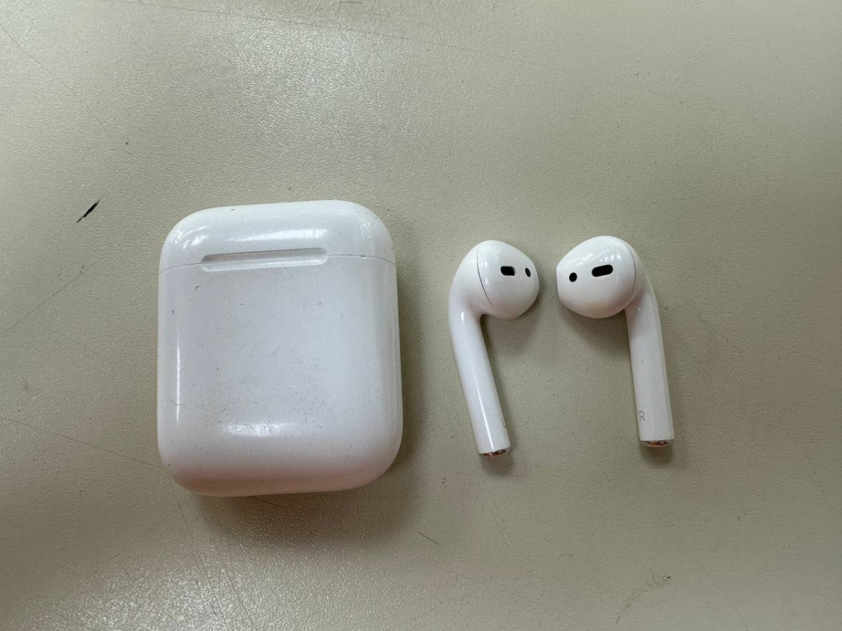 Наушники беспроводные Apple AirPods 2