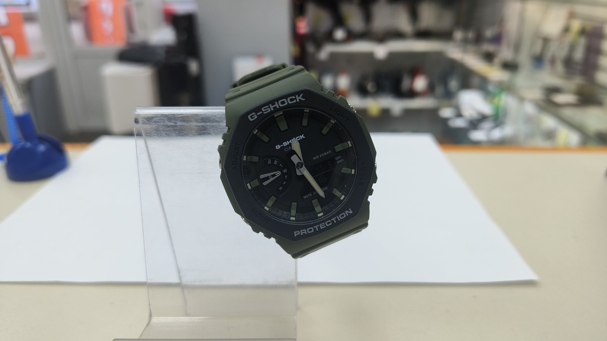 Часы наручные G-SHOCK GA-2110SU