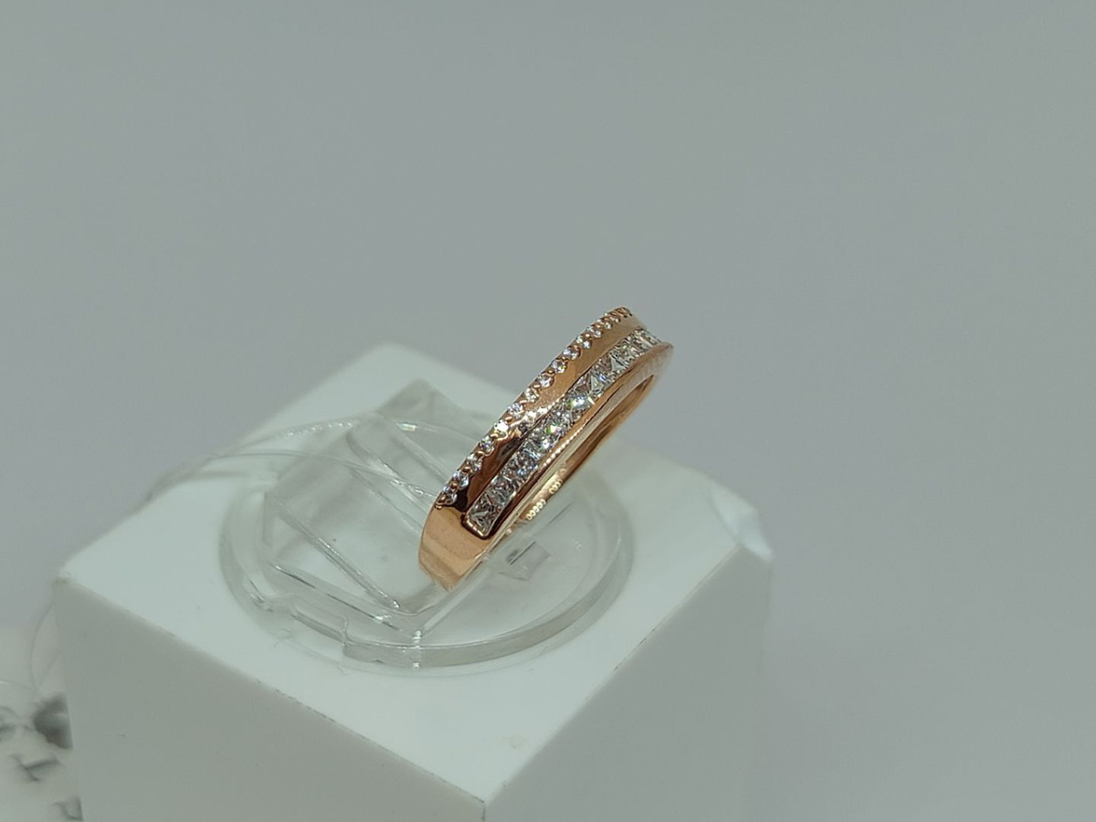 КОЛЬЦО С КАМНЯМИ (Au 585)