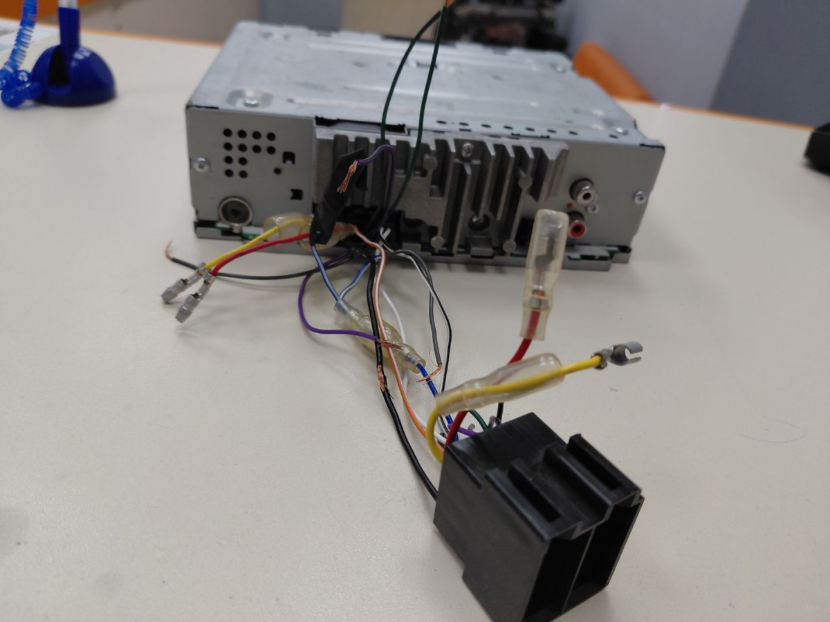 Автомагнитола Pioneer DEH-1800UB