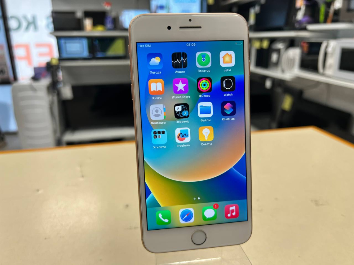 Смартфон Apple iPhone 8 Plus 64Gb