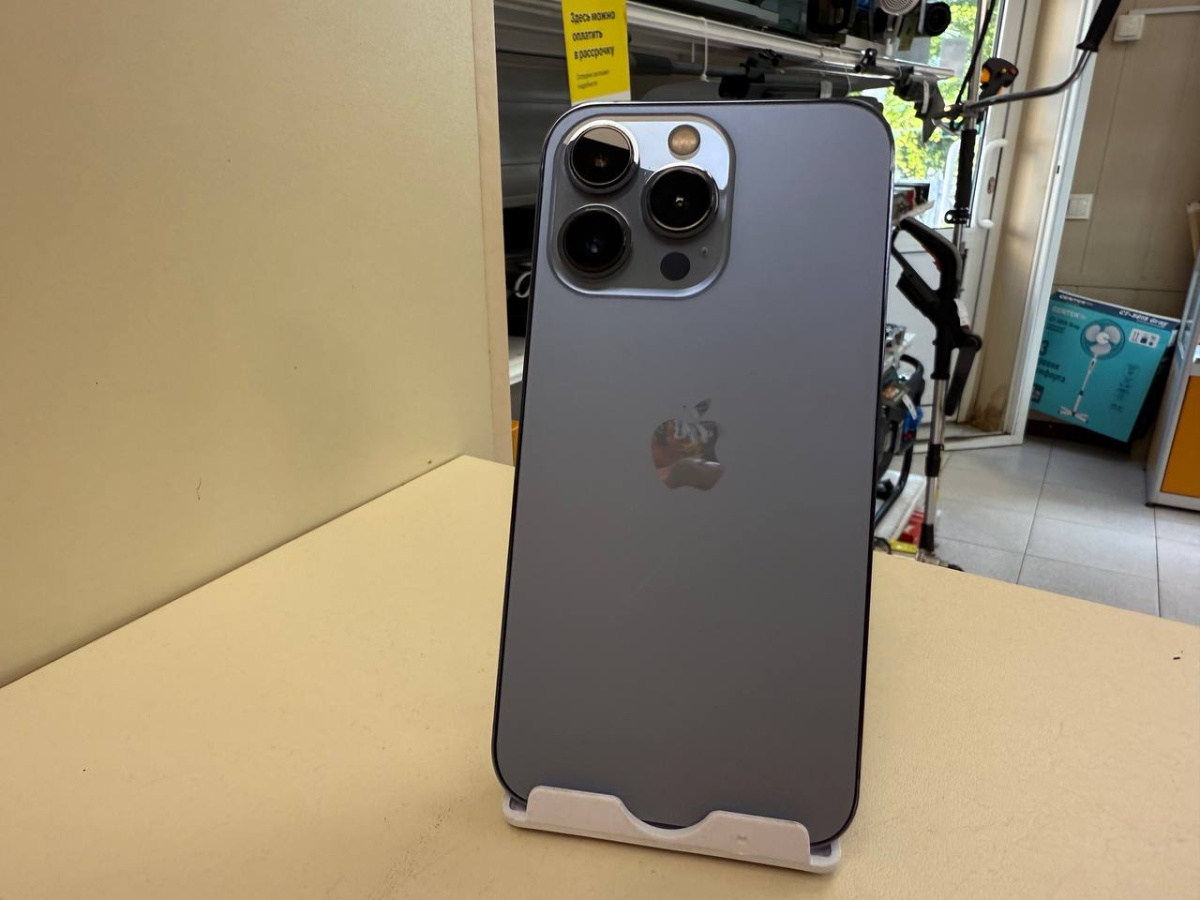 Смартфон Apple iPhone 13 Pro 128Gb