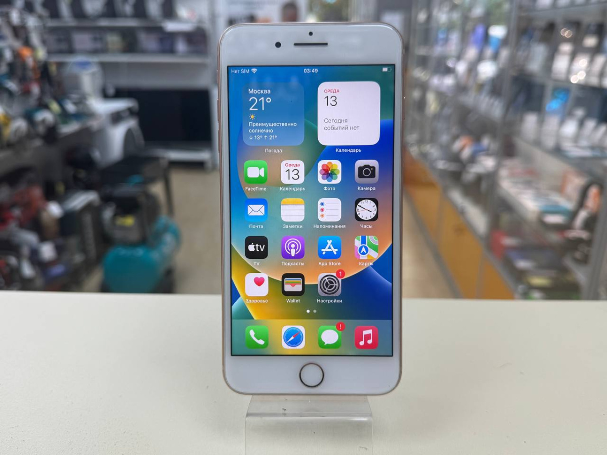 Смартфон Apple iPhone 8 Plus 64Gb