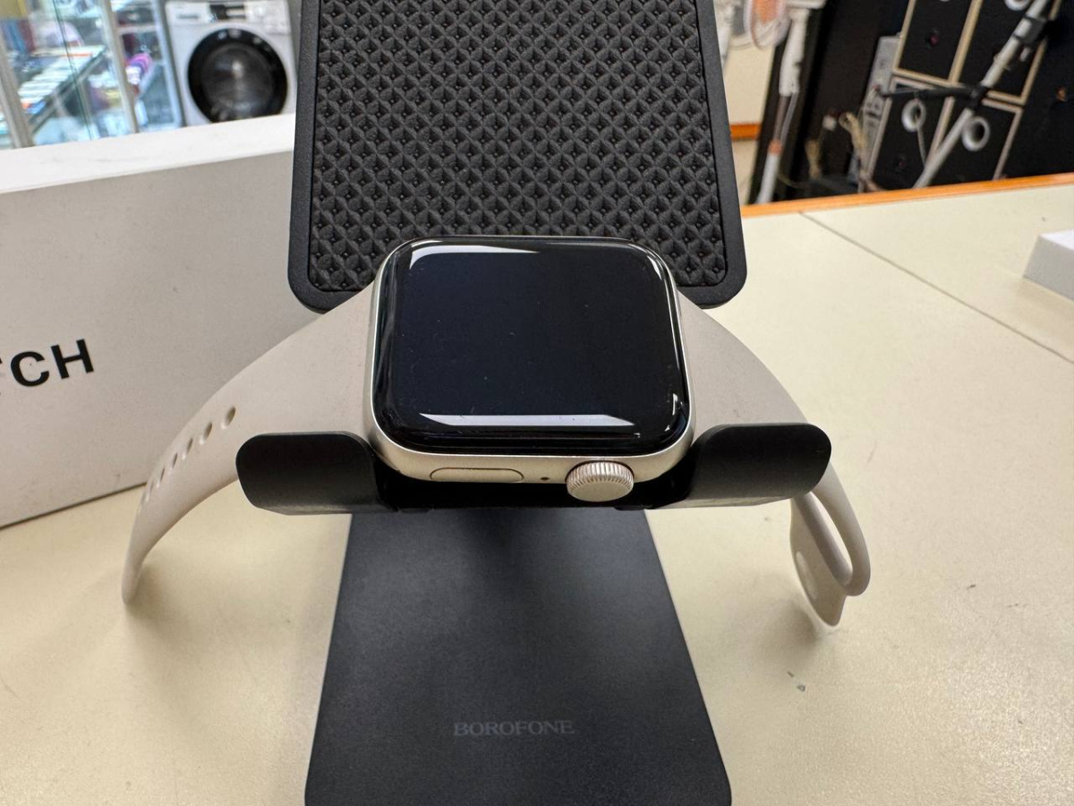 Смарт-часы Apple Watch SE 2022 40mm