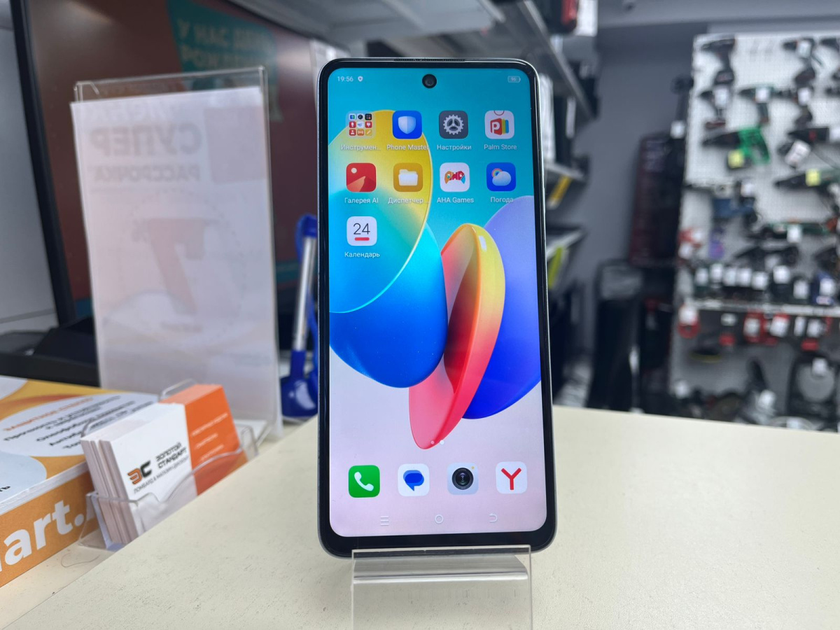 Смартфон Tecno Spark Go 2024 3/64