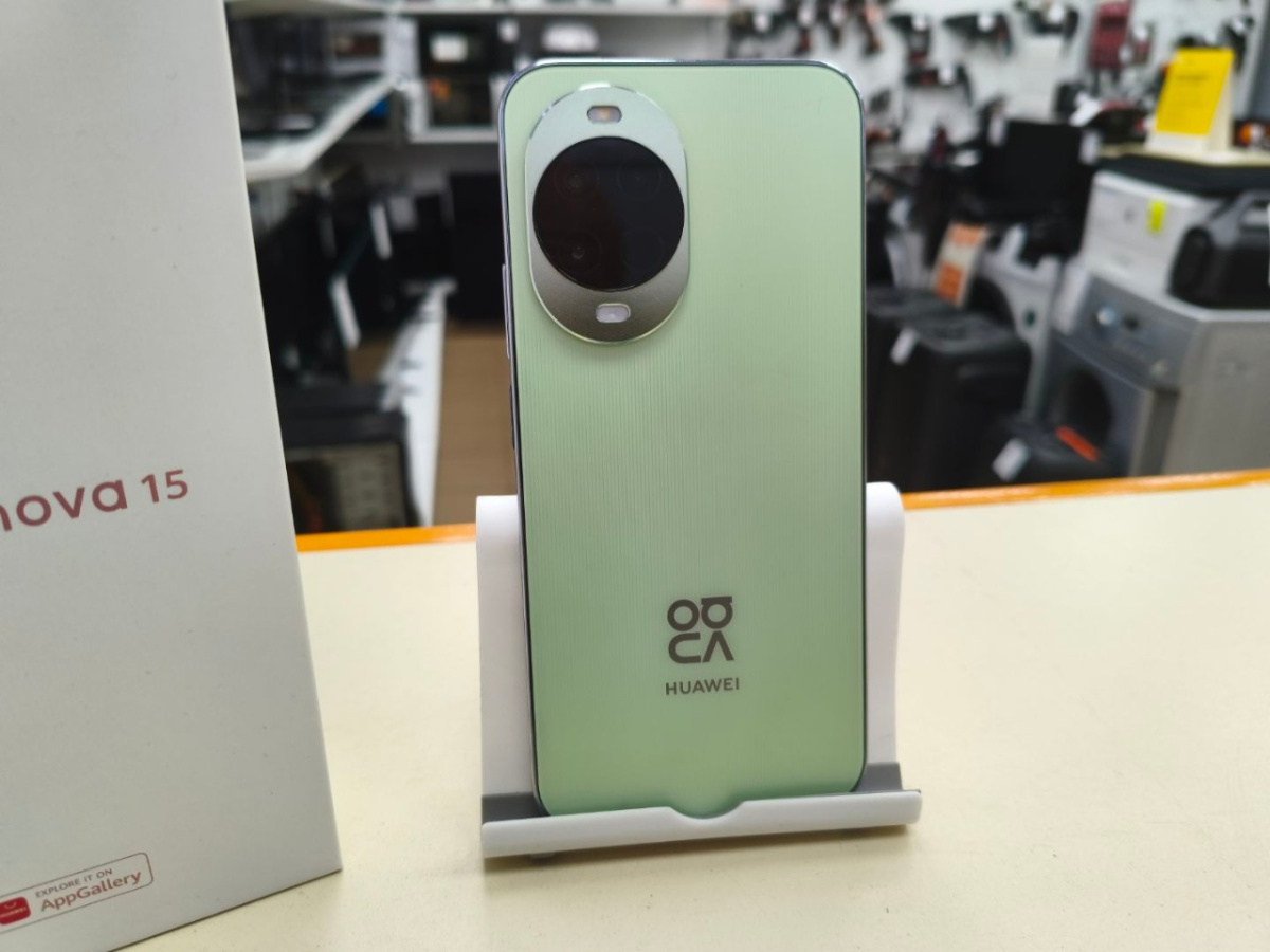 Смартфон Huawei Nova 15 12/256