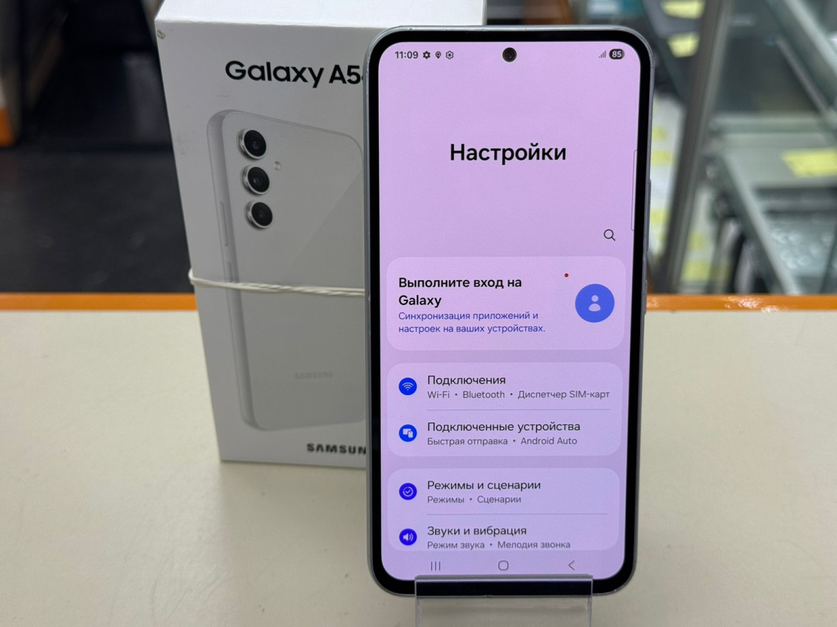 Смартфон Samsung Galaxy A54 8/256