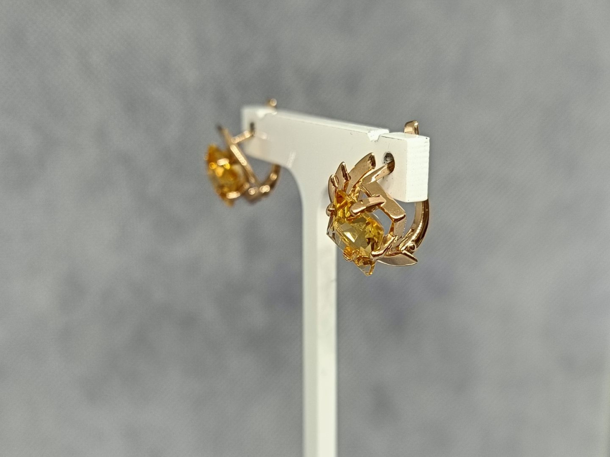 СКМ585 СЕРЬГИ С КАМНЕМ (Au 585)