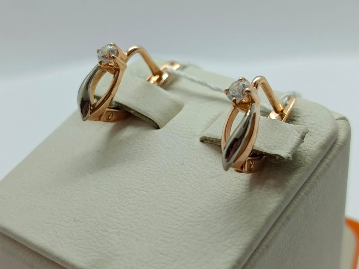 СКМ585 СЕРЬГИ С КАМНЕМ (Au 585)