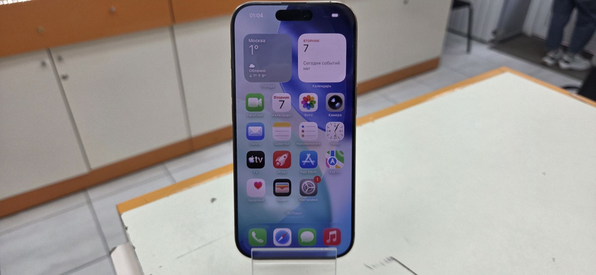 Смартфон Apple Iphone 16 Pro 256Gb