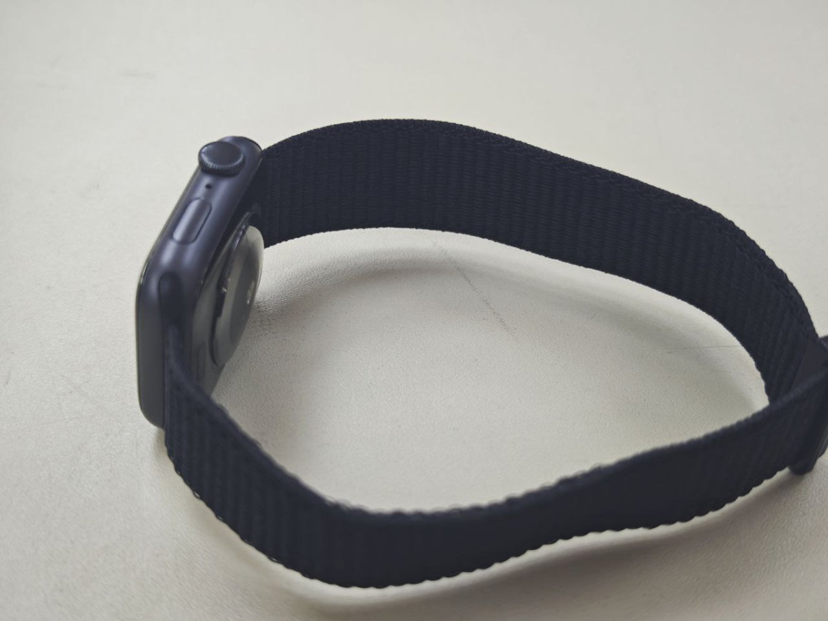 Смарт-часы Apple Watch Series 5 44 мм