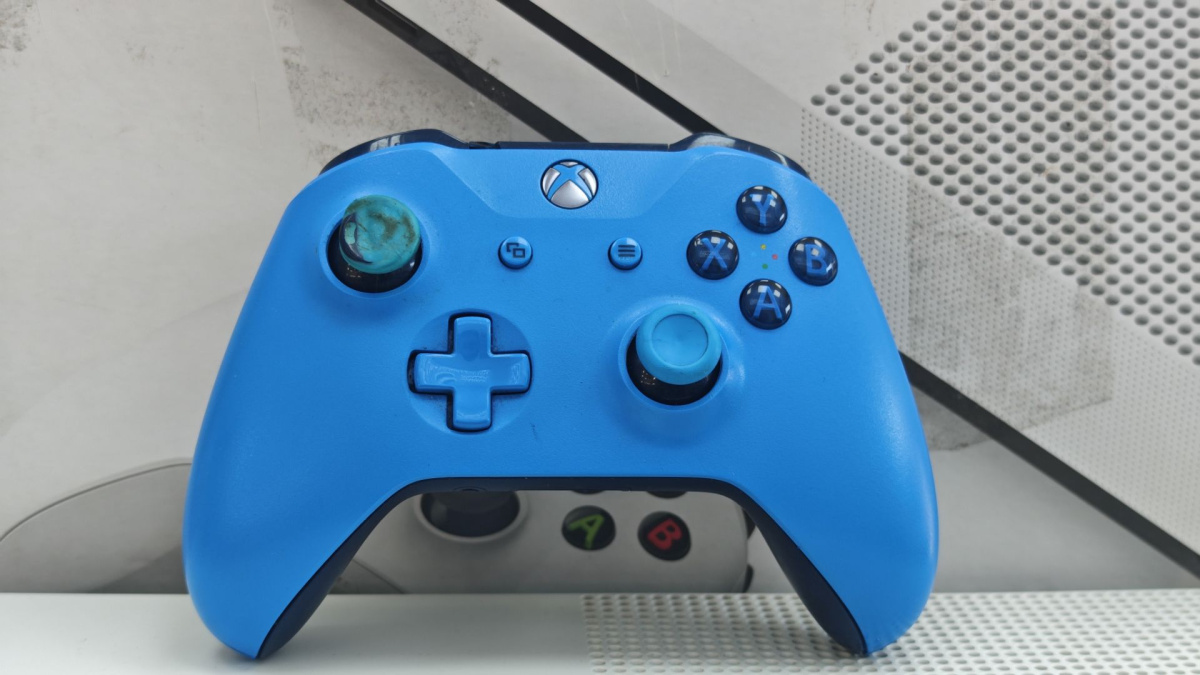 Игровая приставка Xbox One S 500Gb